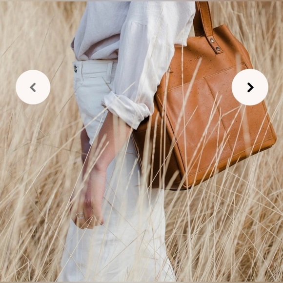 Kelly moore Daniela simple leather tote camera bag - Picture 3 of 4